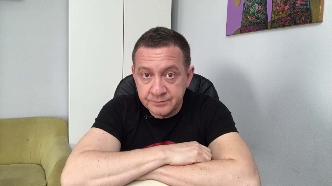 Почему Порошенко не проиграет, если Зеленский выиграет. (Чистая политология)